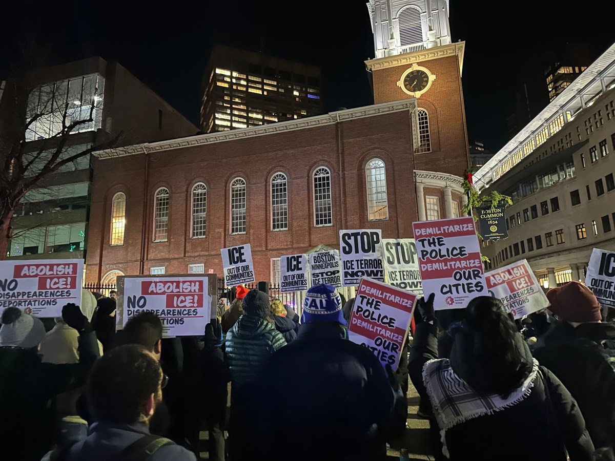 Stop the ICE raids, Abolish ICE! Convict the ICE agent who murdered Renee&nbsp;Good