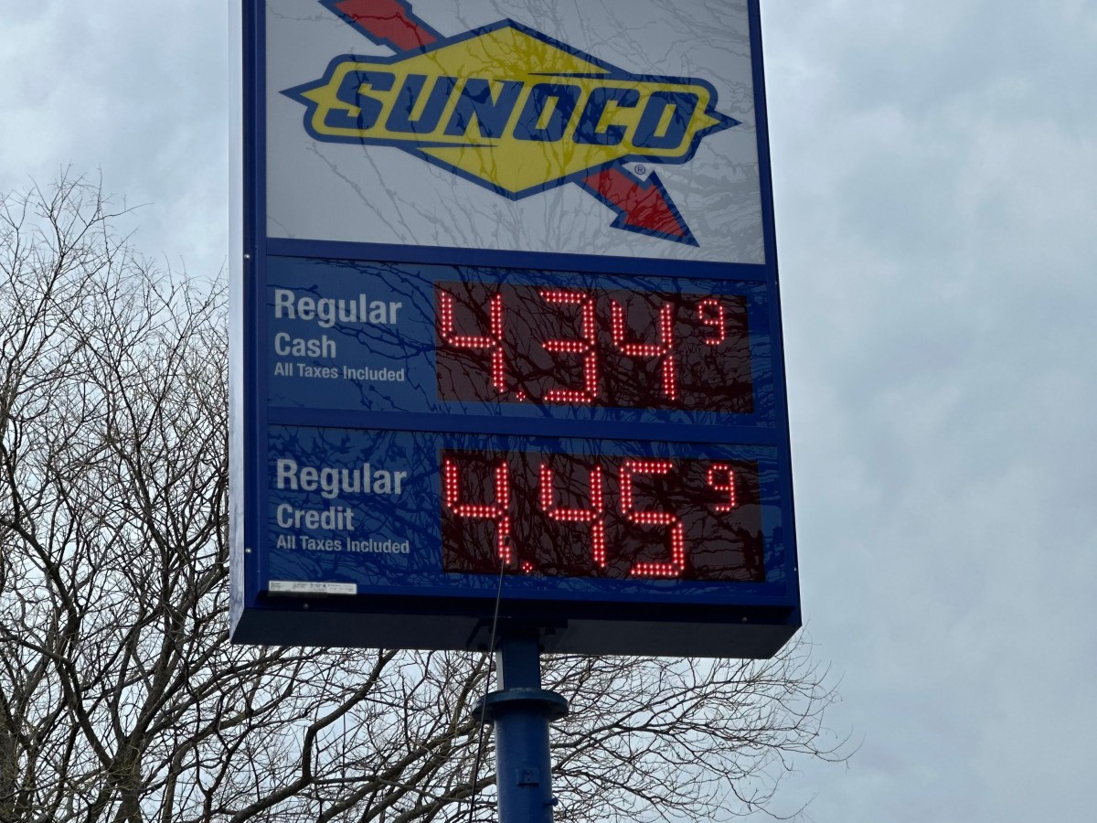 FALLING LIVING STANDARDS AND ANOTHER WAR FOR&nbsp;OIL